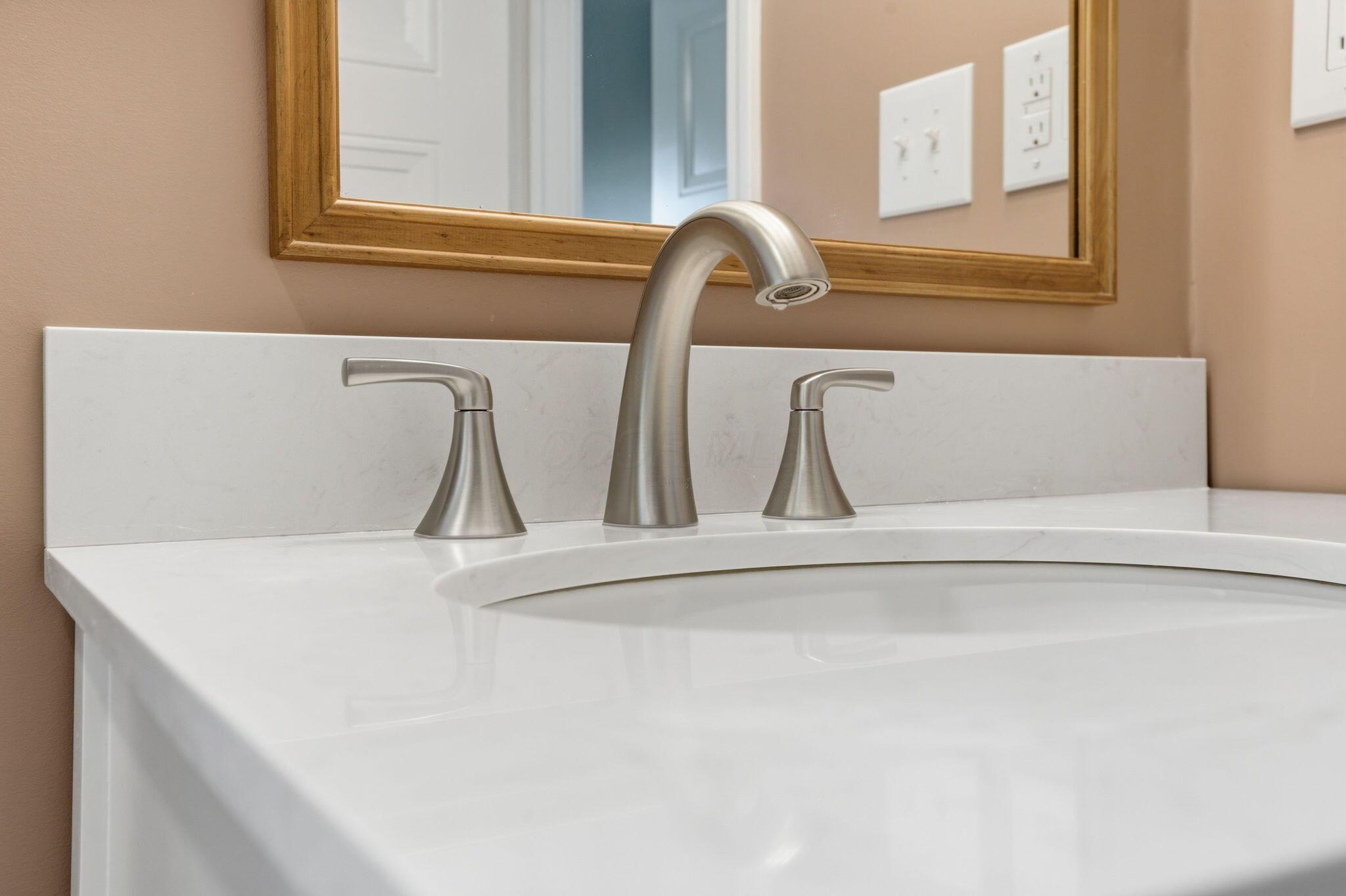 3645 Maize Road Columbus, OH 43224 - Photo 21 of 50 25-web-or-mls-939A0026