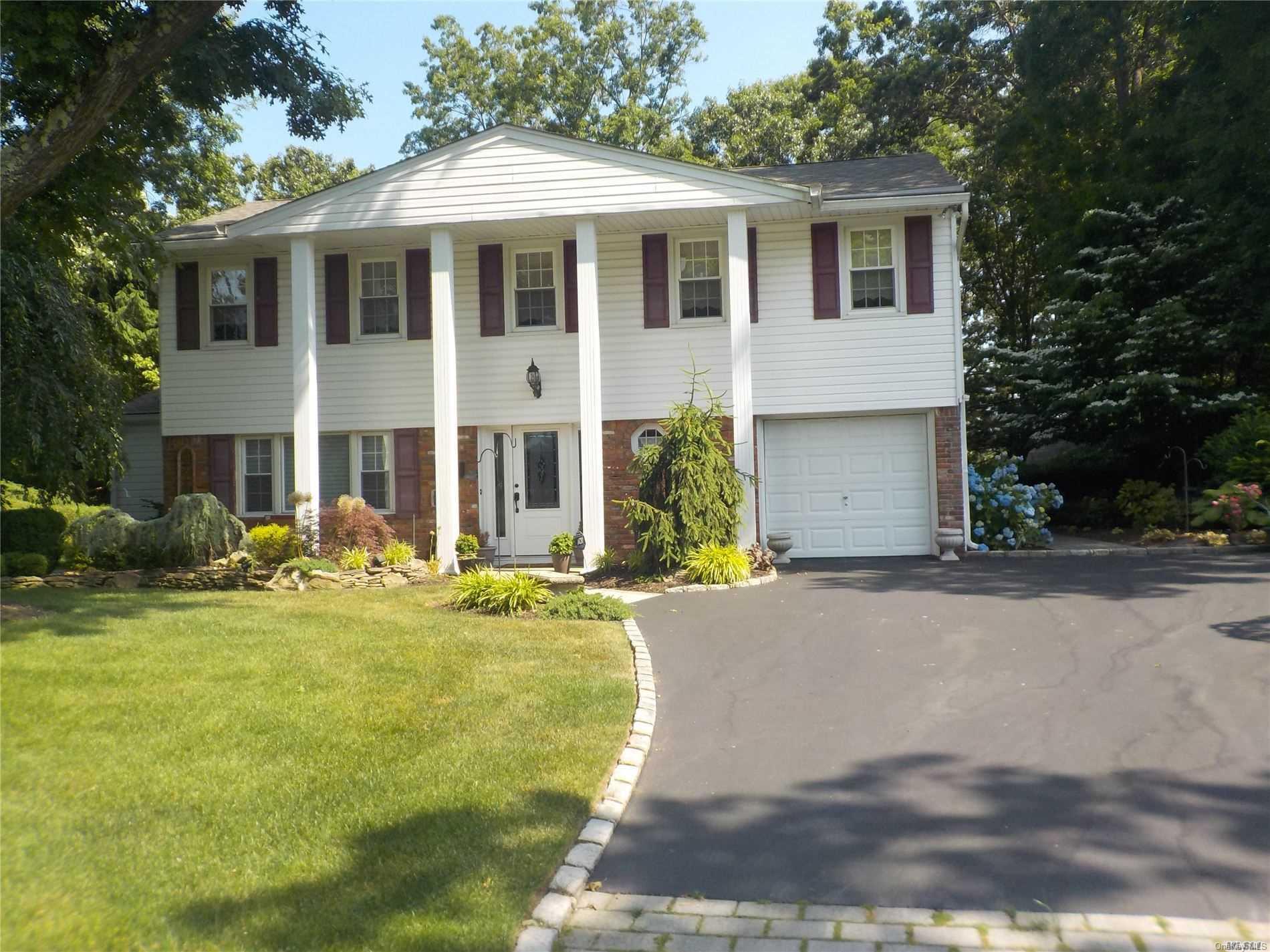 50 Chatham Road Commack, NY 11725 - Photo 1 of 1 Front of House