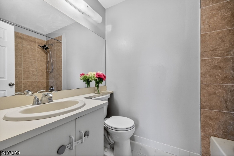 254 Penns Way Bernards, NJ 07920 - Photo 14 of 21