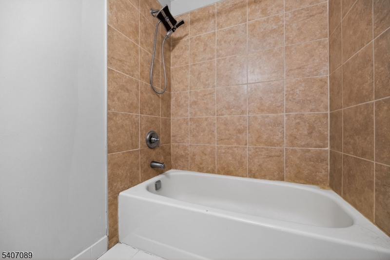 254 Penns Way Bernards, NJ 07920 - Photo 15 of 21