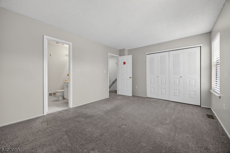 254 Penns Way Bernards, NJ 07920 - Photo 16 of 21