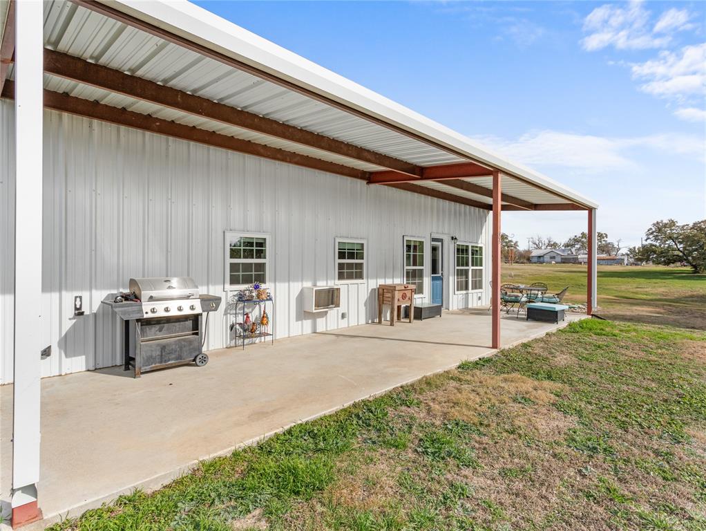 351 County Road 2601 Meridian, TX 76665 - Photo 15 of 40