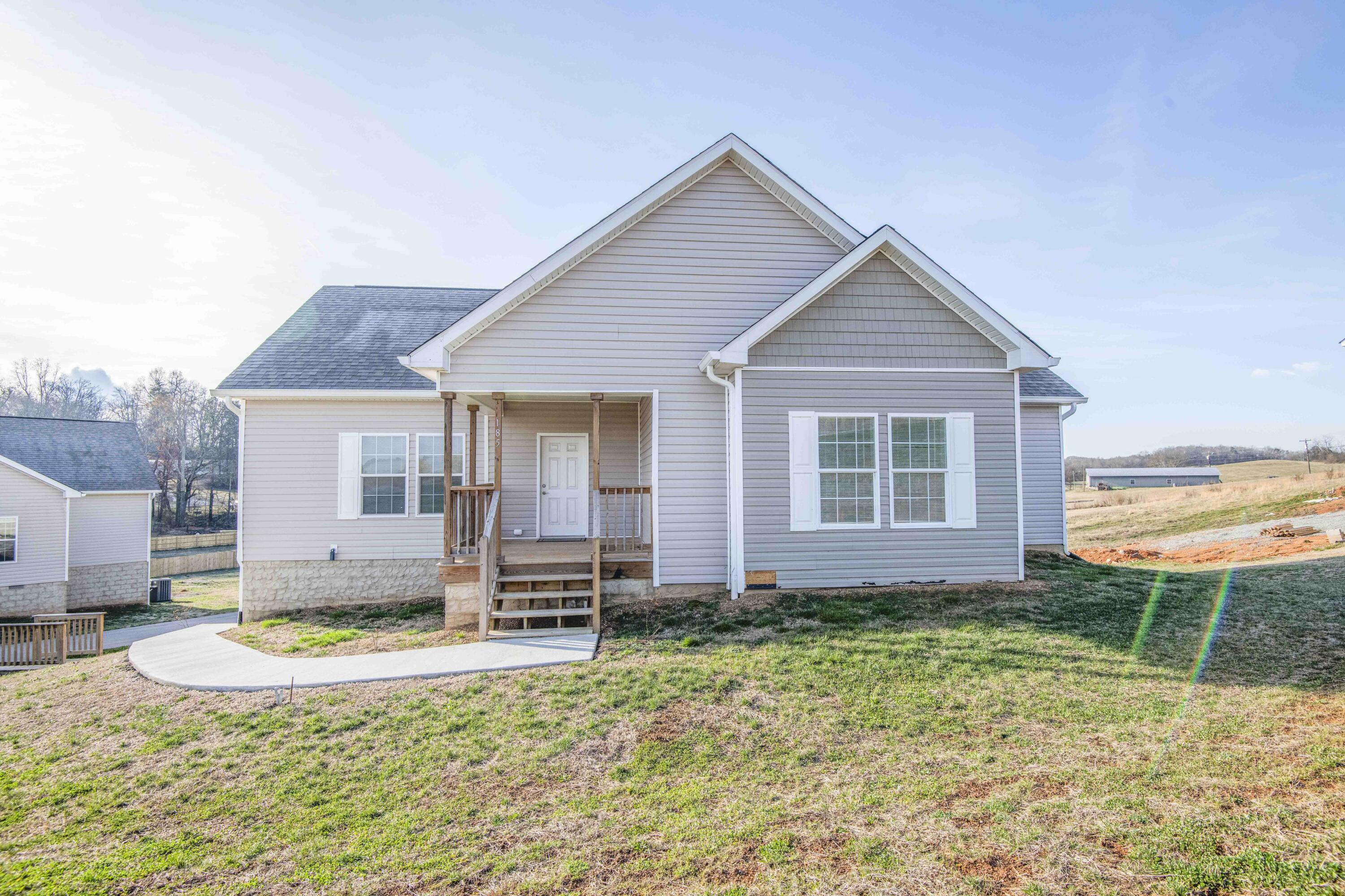 185 Waters Edge Dr Spring Spring City, TN 37381 - Photo 2 of 55 exterior 1_1 (1)