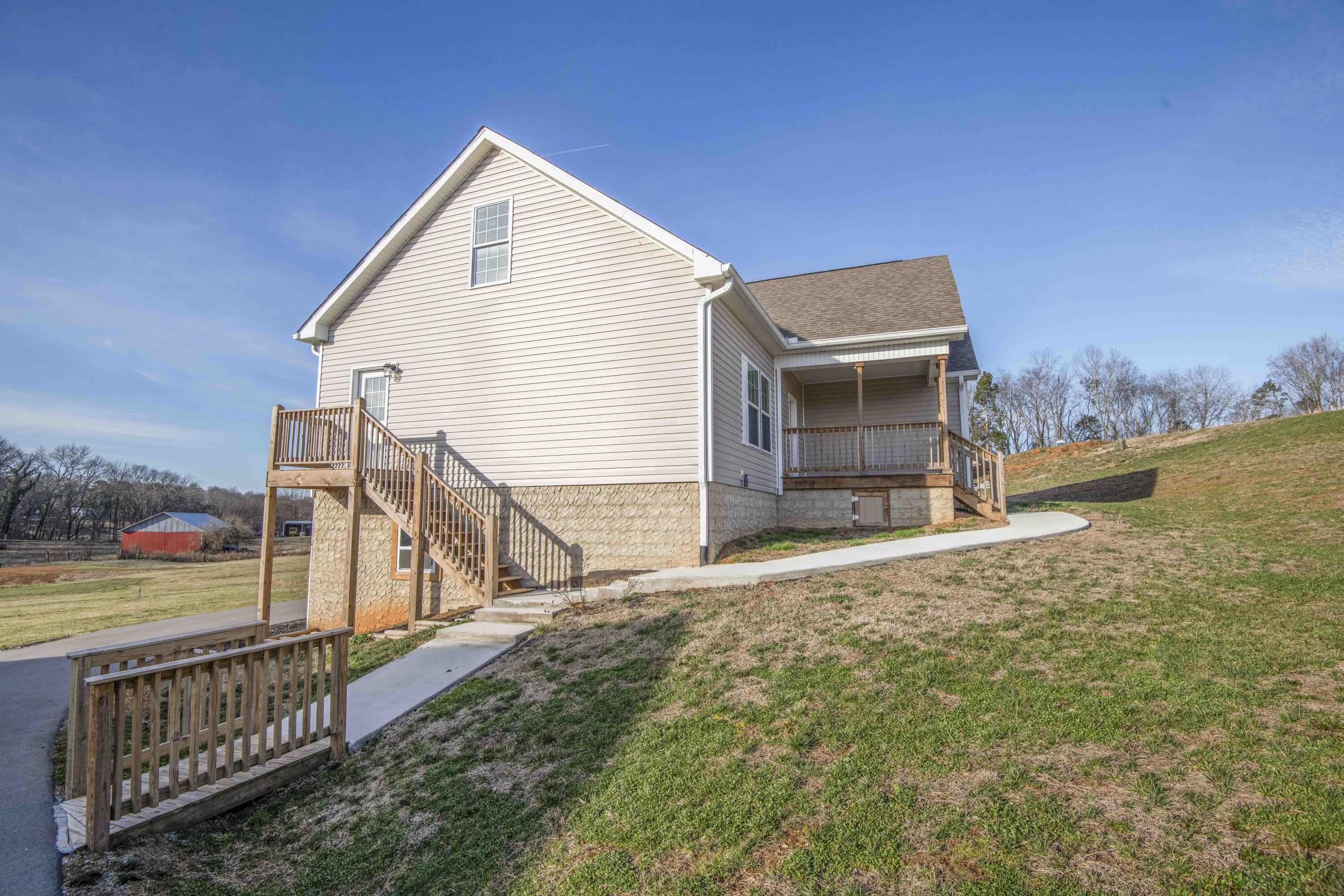 185 Waters Edge Dr Spring Spring City, TN 37381 - Photo 40 of 55 exterior 2_1 (1)
