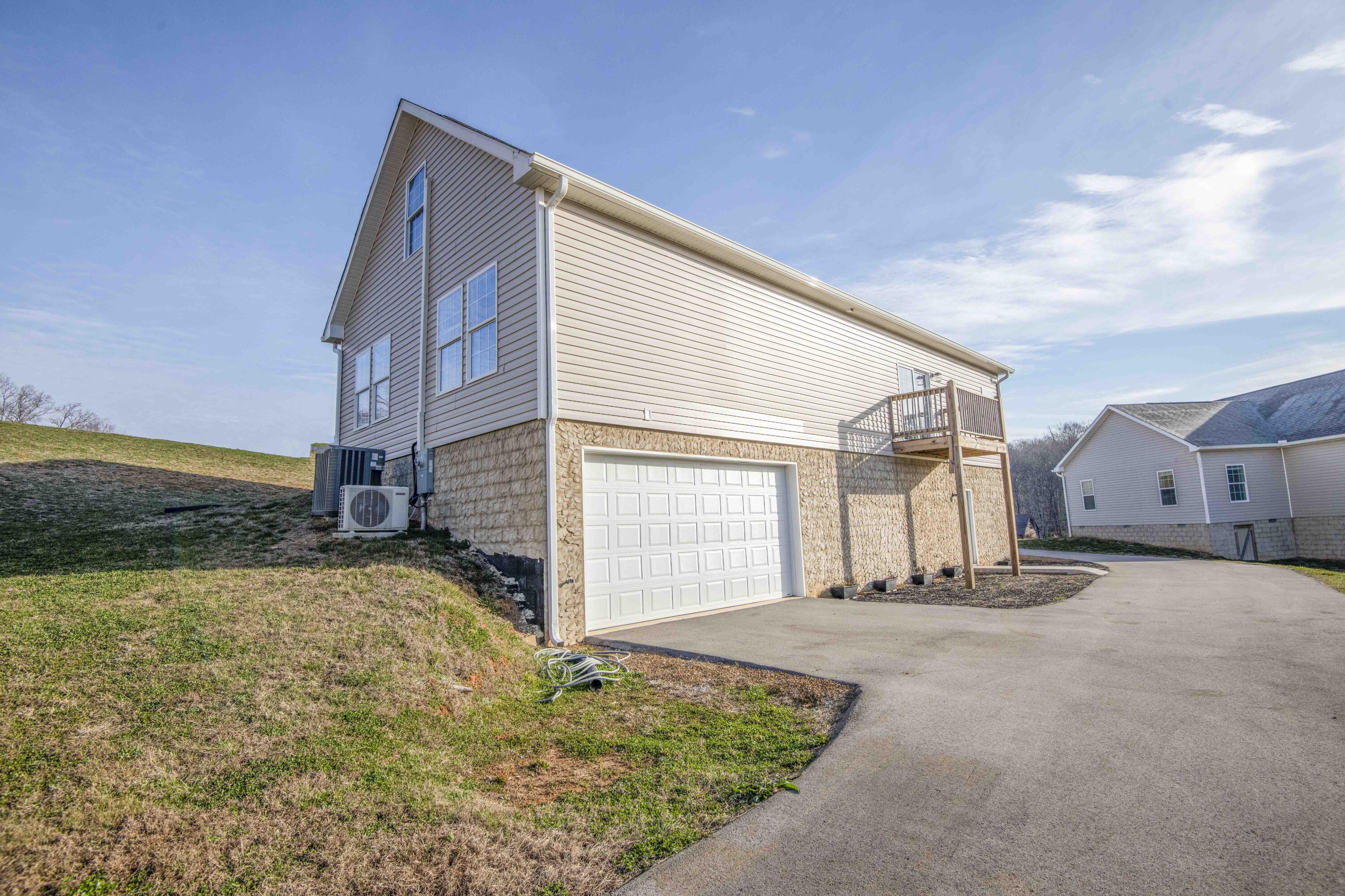 185 Waters Edge Dr Spring Spring City, TN 37381 - Photo 43 of 55 yard_1 (1)