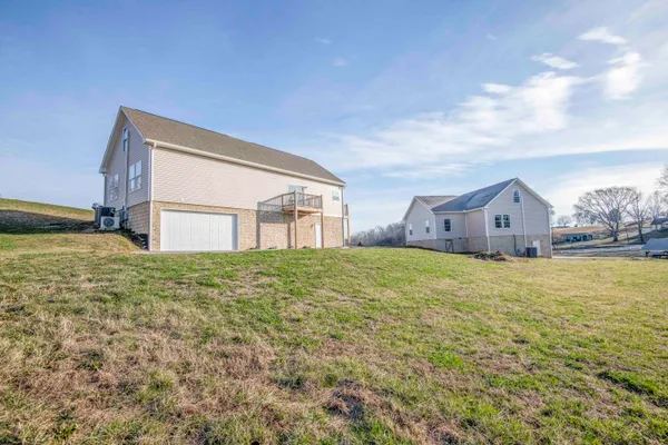 $379,000 | 185 Waters Edge Dr Spring, Spring City, TN 37381