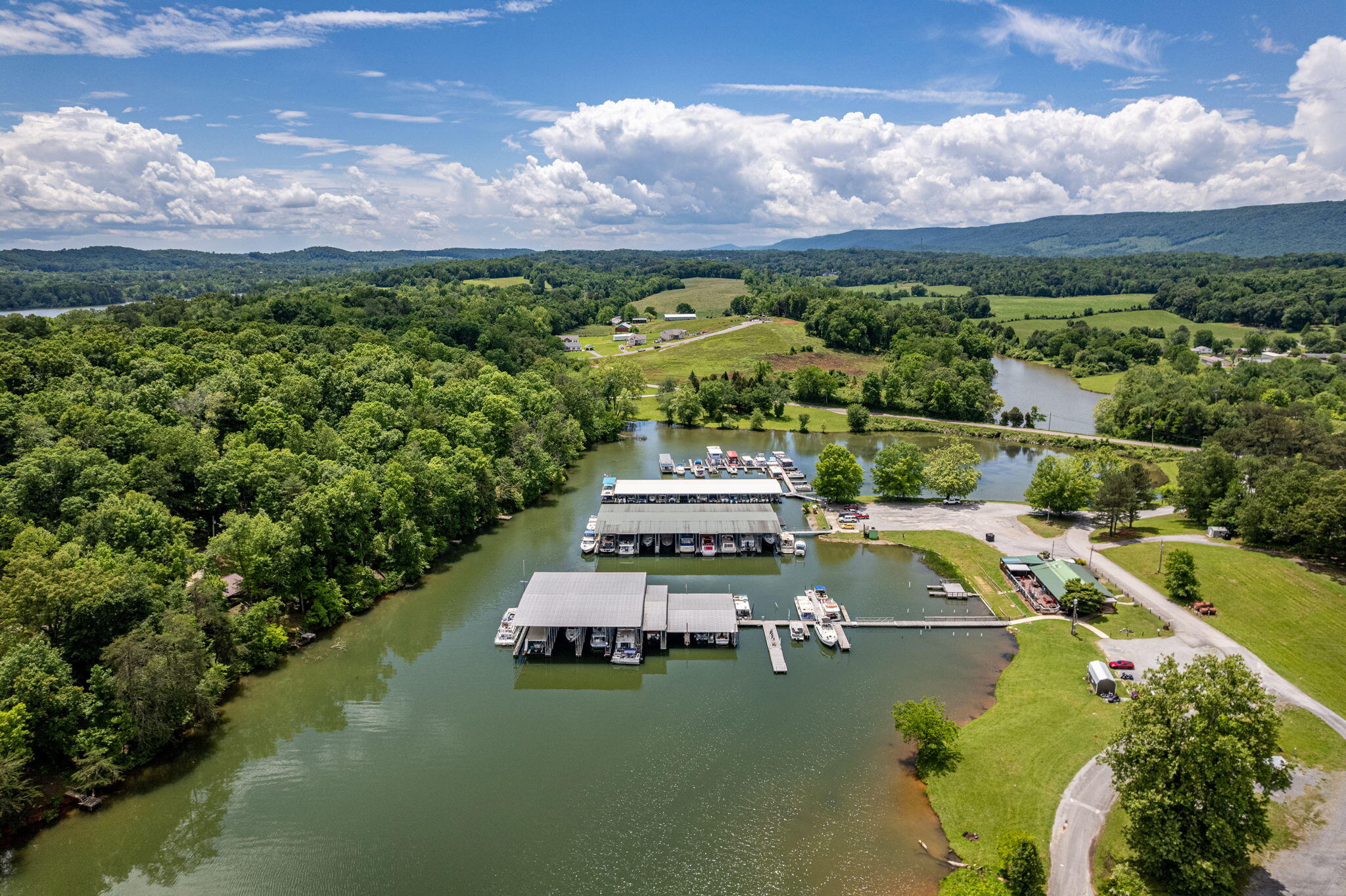 185 Waters Edge Dr Spring Spring City, TN 37381 - Photo 52 of 55 14-web-or-mls-185-waters-edge-dr