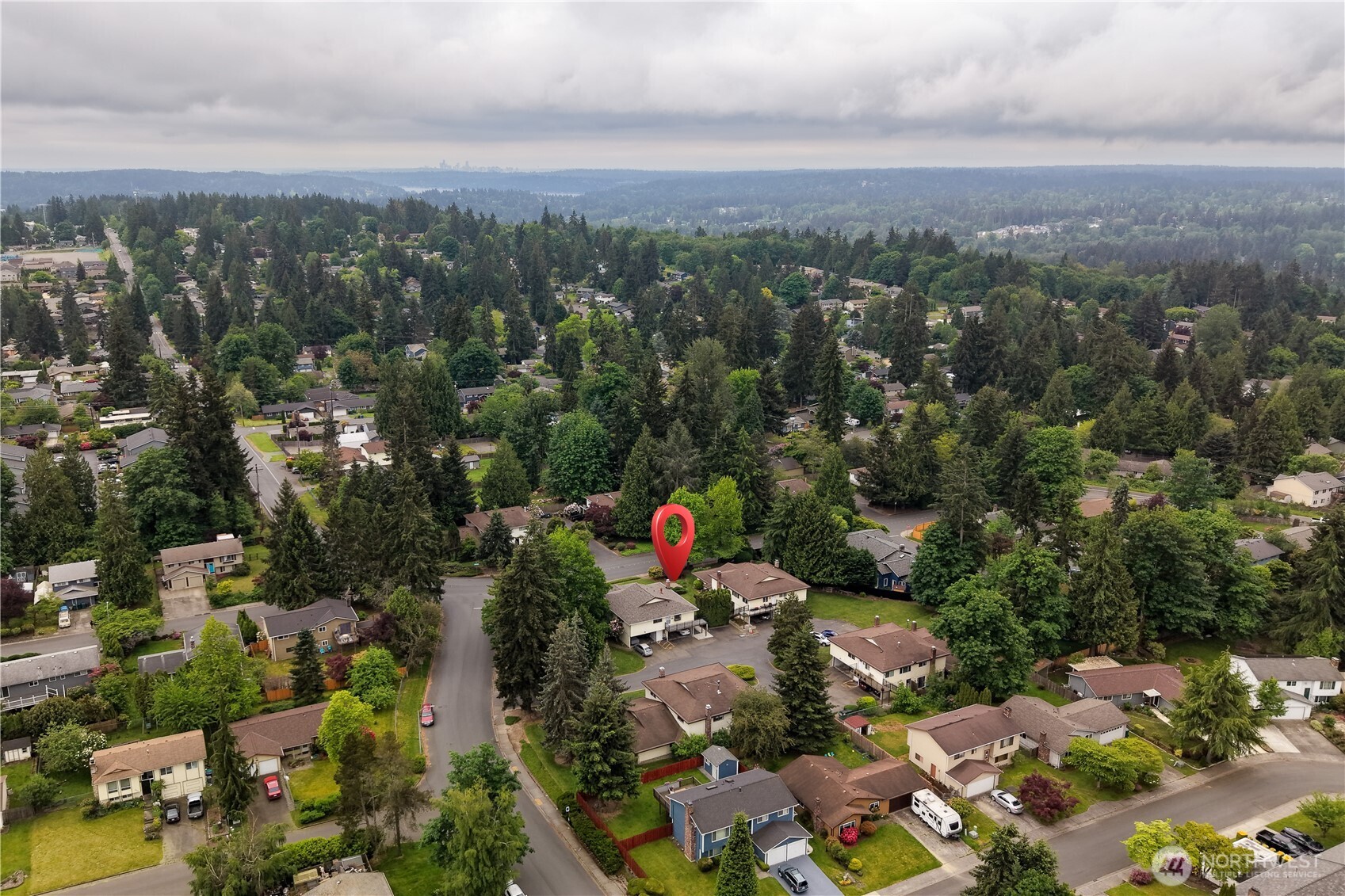 412 213th Place Southwest, Unit 21D Bothell, WA 98021 - Photo 23 of 28 an aerial view of a city with lots of residential buildings