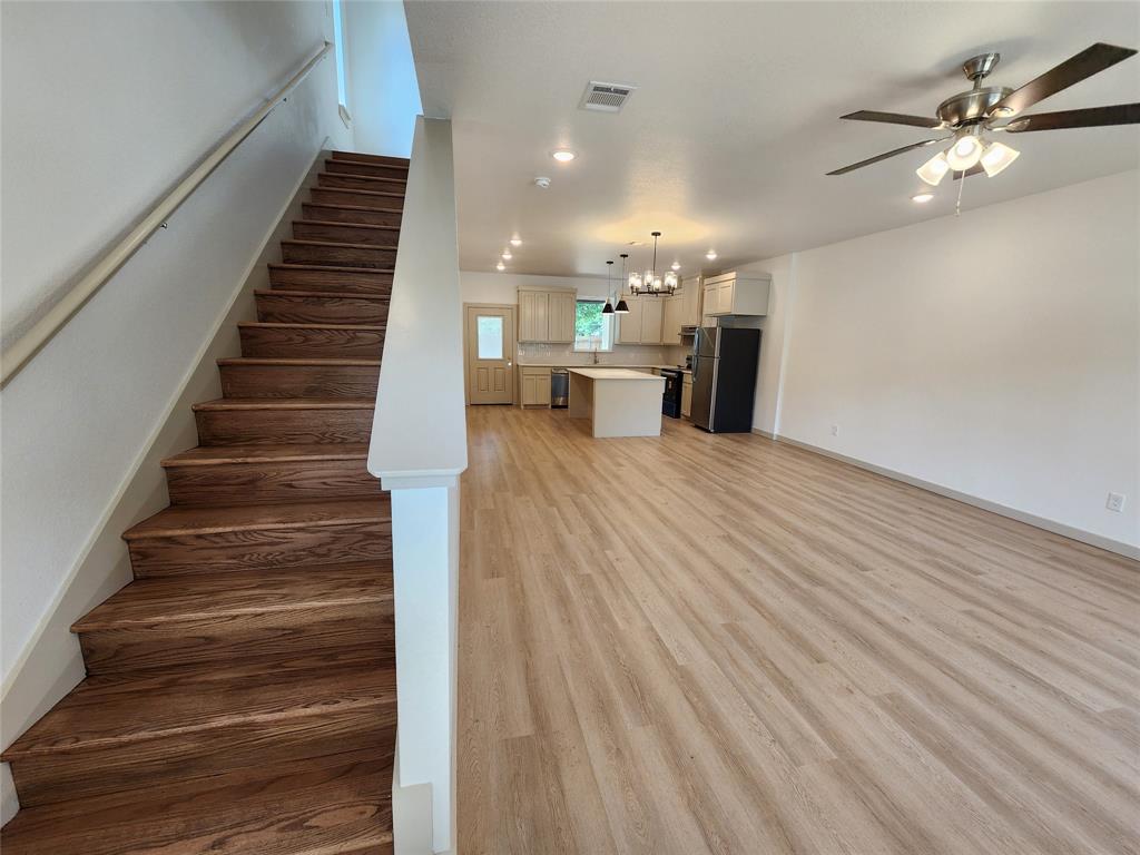211 Trinity Street Bridgeport, TX 76426 - Photo 9 of 17