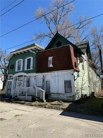 $19,900 | 36 West Main Street, Ripley, NY 14775