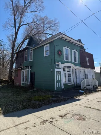 $19,900 | 36 West Main Street, Ripley, NY 14775