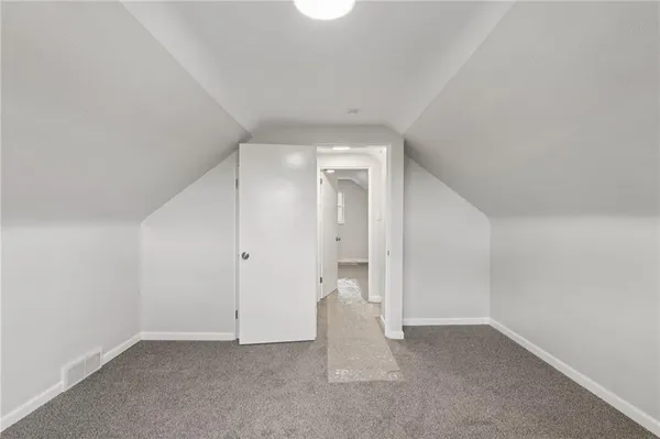 an empty room with a empty space