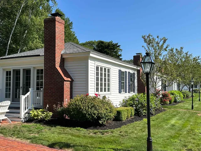 $1,095,000 | 32 Cable Road, Unit 6, Rye, NH 03870