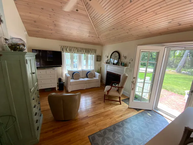 $1,095,000 | 32 Cable Road, Unit 6, Rye, NH 03870
