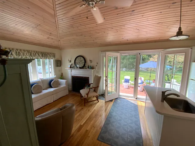 $1,095,000 | 32 Cable Road, Unit 6, Rye, NH 03870