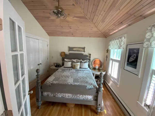 $1,095,000 | 32 Cable Road, Unit 6, Rye, NH 03870