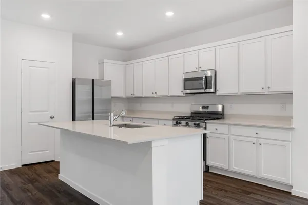 $2,495 | 5307 Sleepy Fox Lane, Richmond, TX 77469