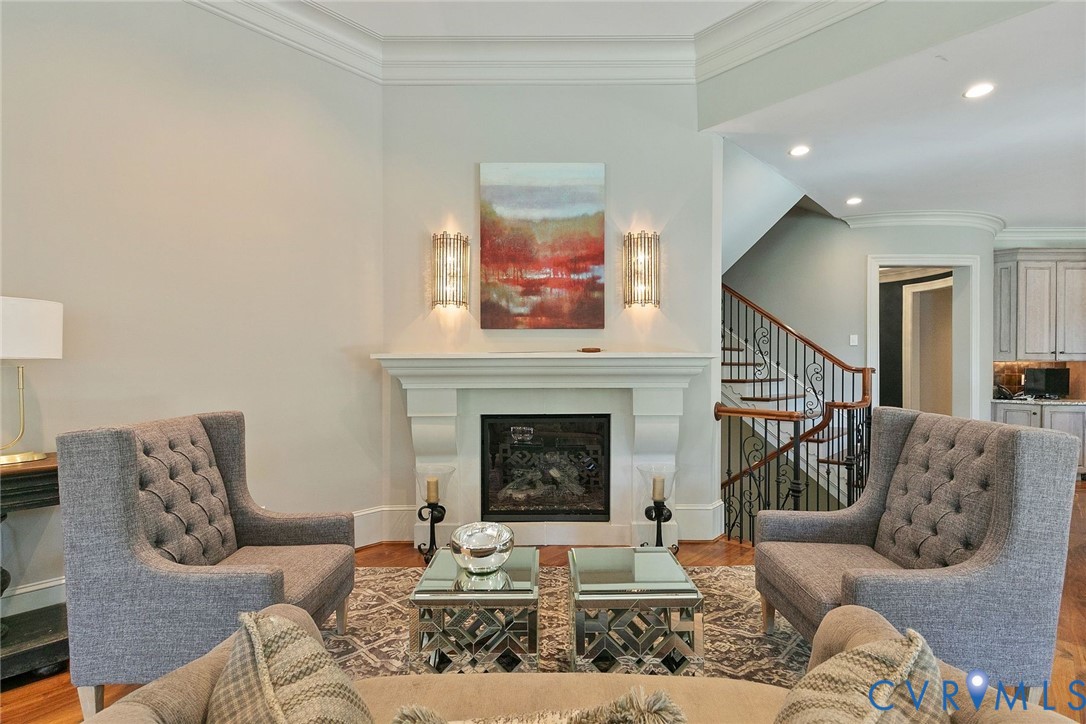 785 Oak Spring Lane Manakin-Sabot, VA 23103 - Photo 22 of 96 Coffee lounge off kitchen with gas fireplace