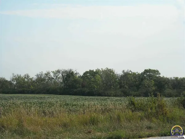 $1,700,000 | Lot 2-blk Southwest Lot 2-blk B Sw 17th Street, Topeka, KS 66615