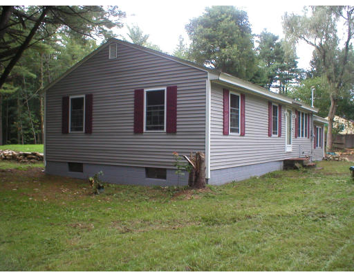102 Haynes Road Townsend, MA 01469 - Photo 2 of 3