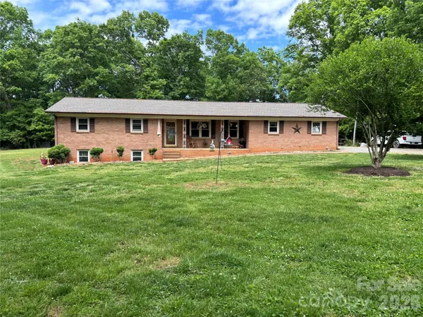 $339,900 | 74 Miranda Drive, Taylorsville, NC 28681
