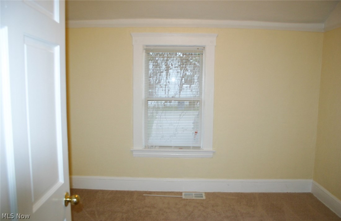 6673 State Road Parma, OH 44134 - Photo 4 of 10