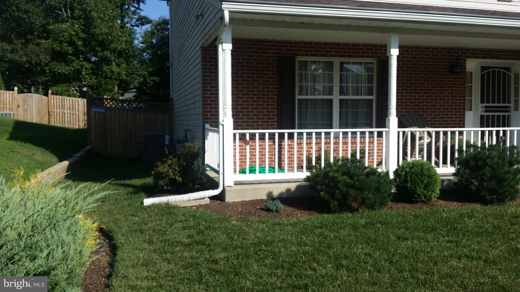 9407 Sandy Creek Road Fort Washington, MD 20744 - Photo 3 of 3 Exterior (Front)