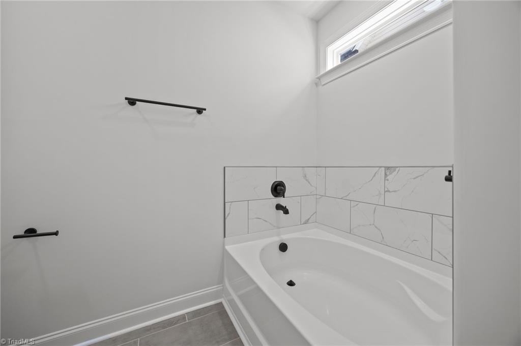 5305 Ridgefall Road Greensboro, NC 27410 - Photo 14 of 36