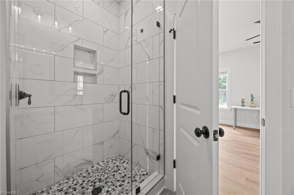 5305 Ridgefall Road Greensboro, NC 27410 - Photo 15 of 36