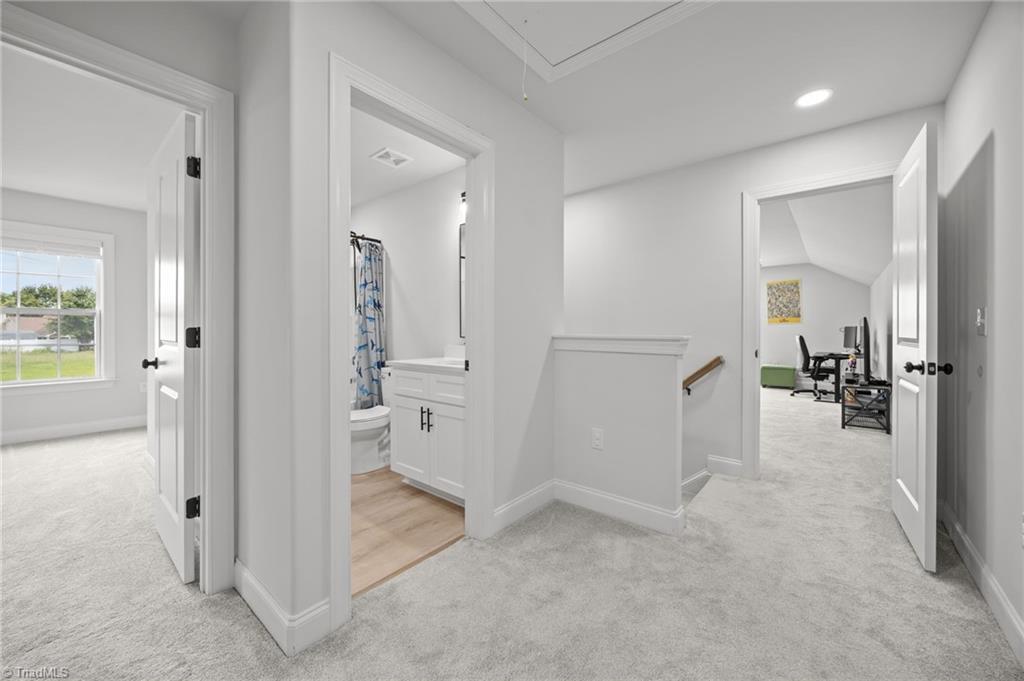 5305 Ridgefall Road Greensboro, NC 27410 - Photo 16 of 36