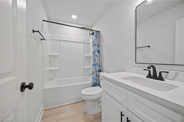 $500,000 | 5305 Ridgefall Road, Greensboro, NC 27410