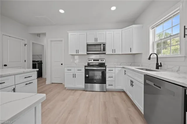 $500,000 | 5305 Ridgefall Road, Greensboro, NC 27410