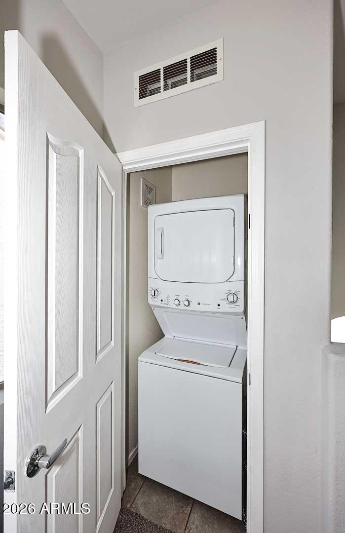 2150 West Alameda Road, Unit 1404 Phoenix, AZ 85085 - Photo 22 of 37 Laundry