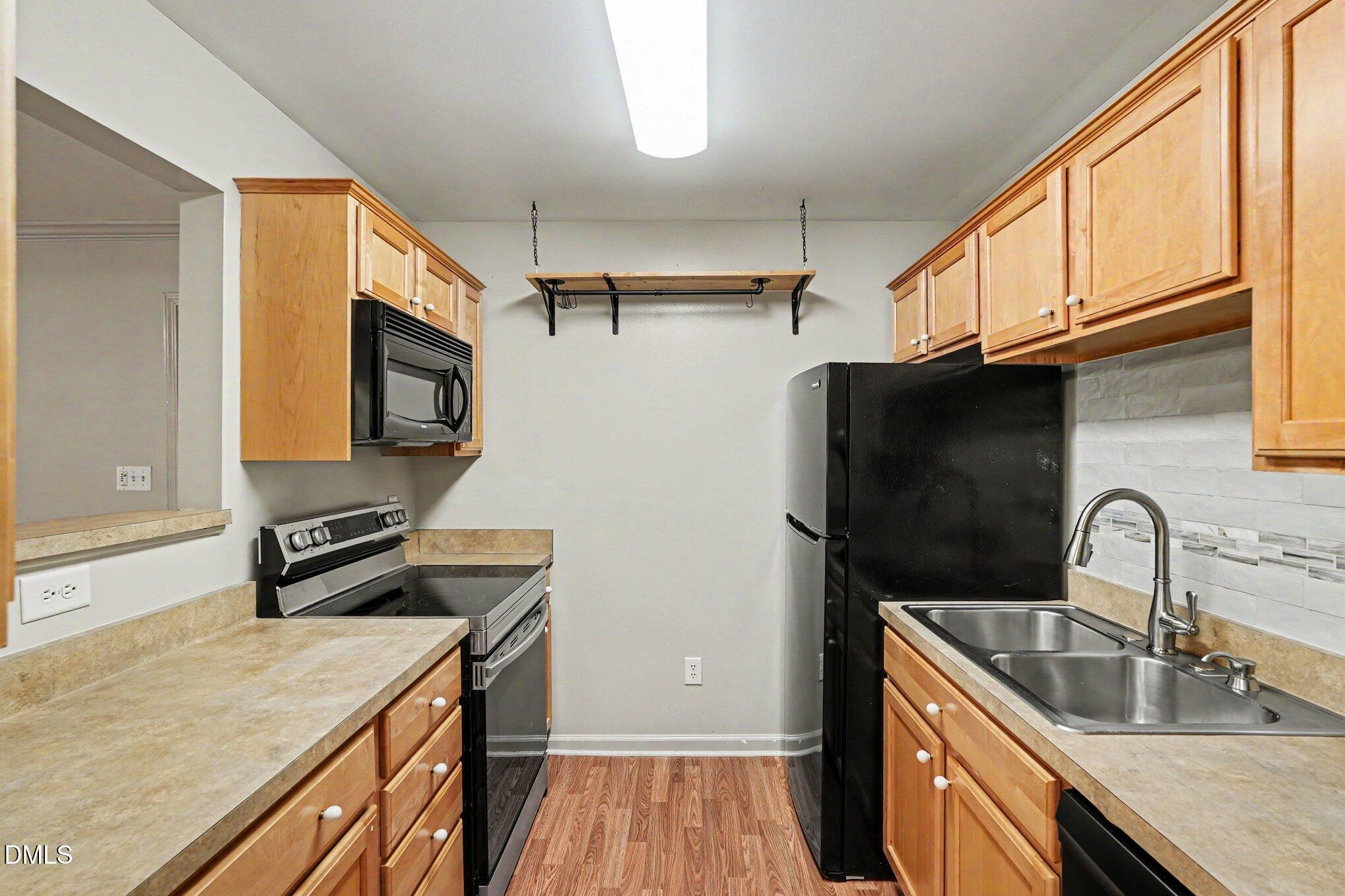 2216 Myron Drive, Unit 102 Raleigh, NC 27607 - Photo 12 of 25 005_file_8285
