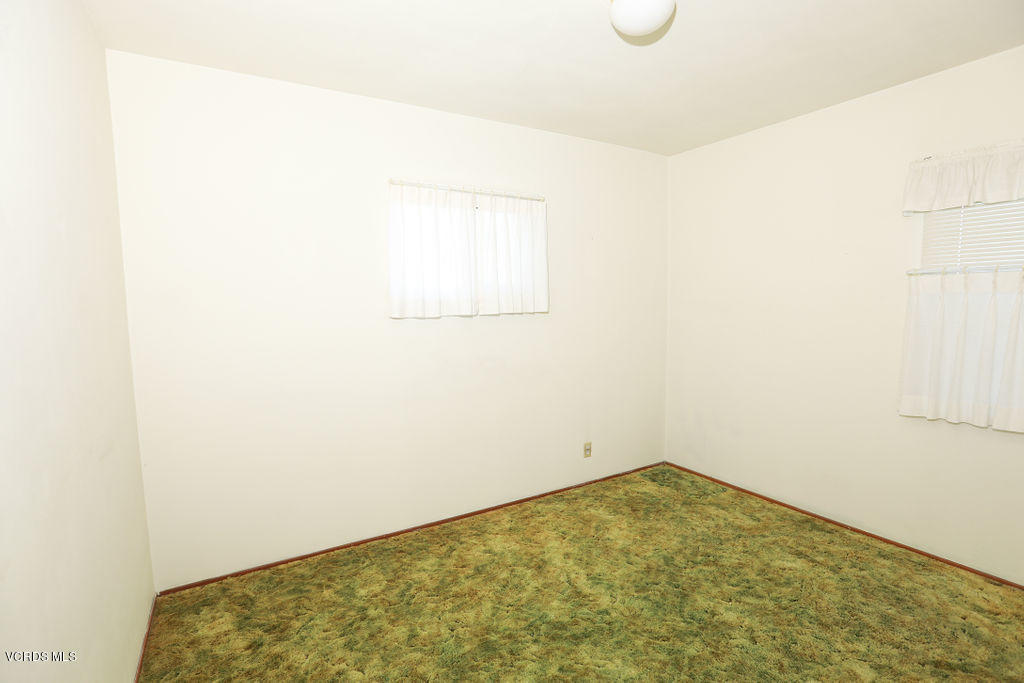 5011 Refsing Place Oxnard, CA 93033 - Photo 6 of 18 062A0833