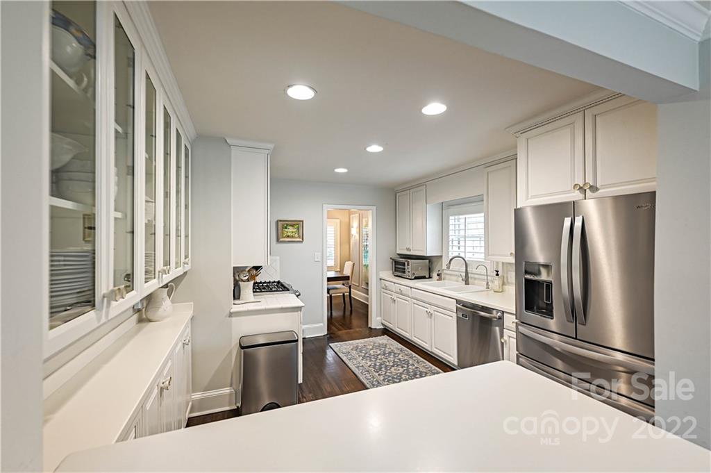 1653 Sterling Road Charlotte, NC 28209 - Photo 18 of 40 Gallery Image 18