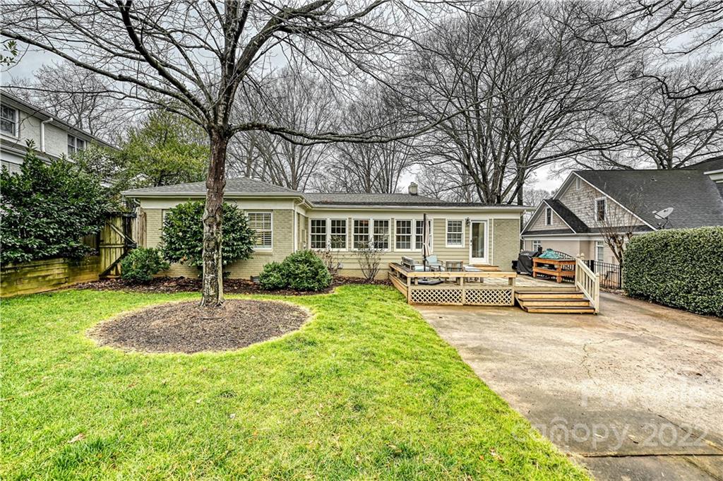 1653 Sterling Road Charlotte, NC 28209 - Photo 37 of 40 Gallery Image 37