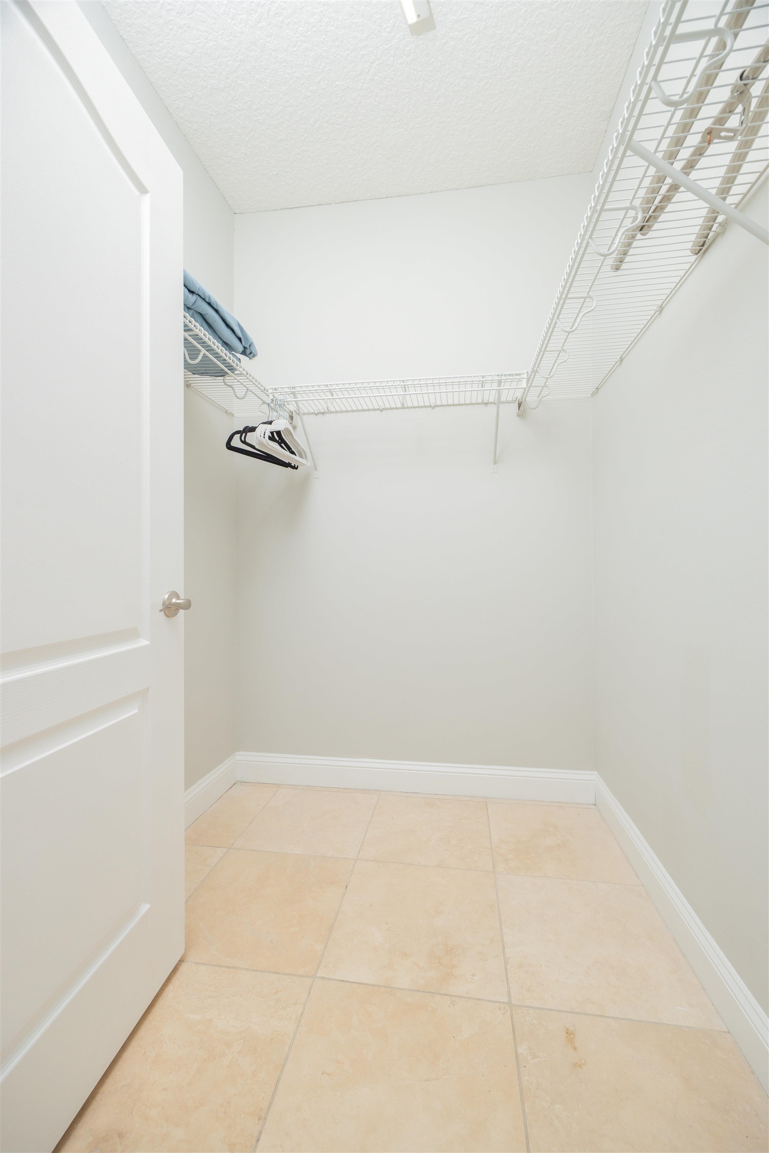 2 Lisbon Street St. Augustine, FL 32080 - Photo 29 of 33 a view of a small space