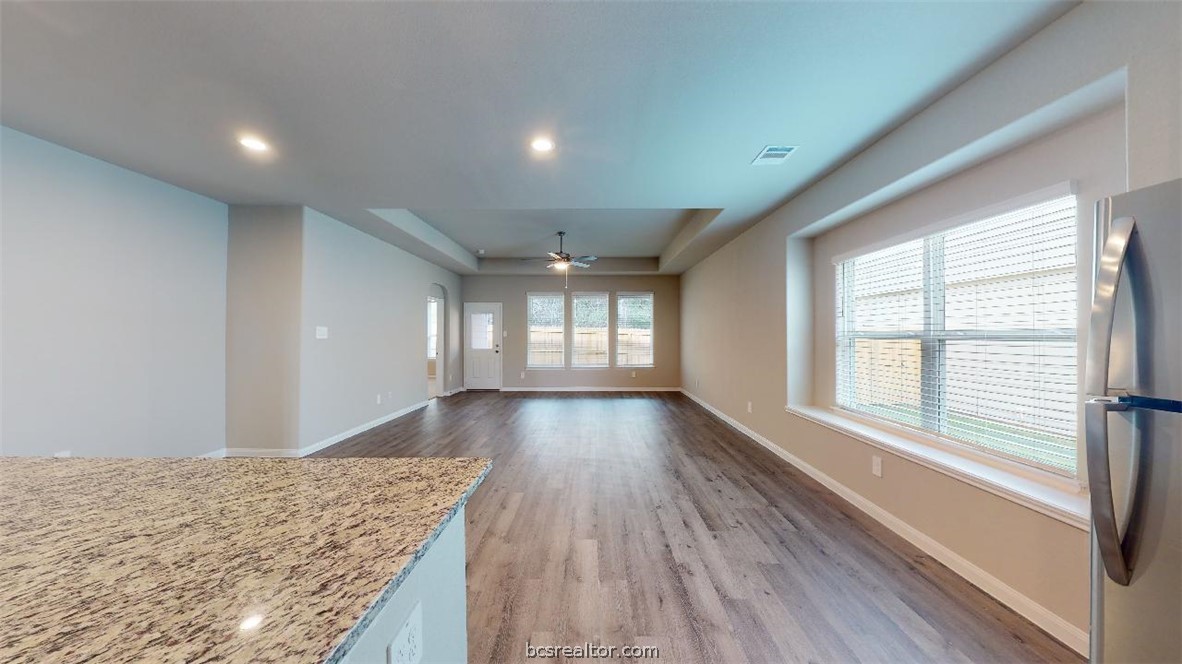 5789 Cerrillos Drive Bryan, TX 77807 - Photo 8 of 34