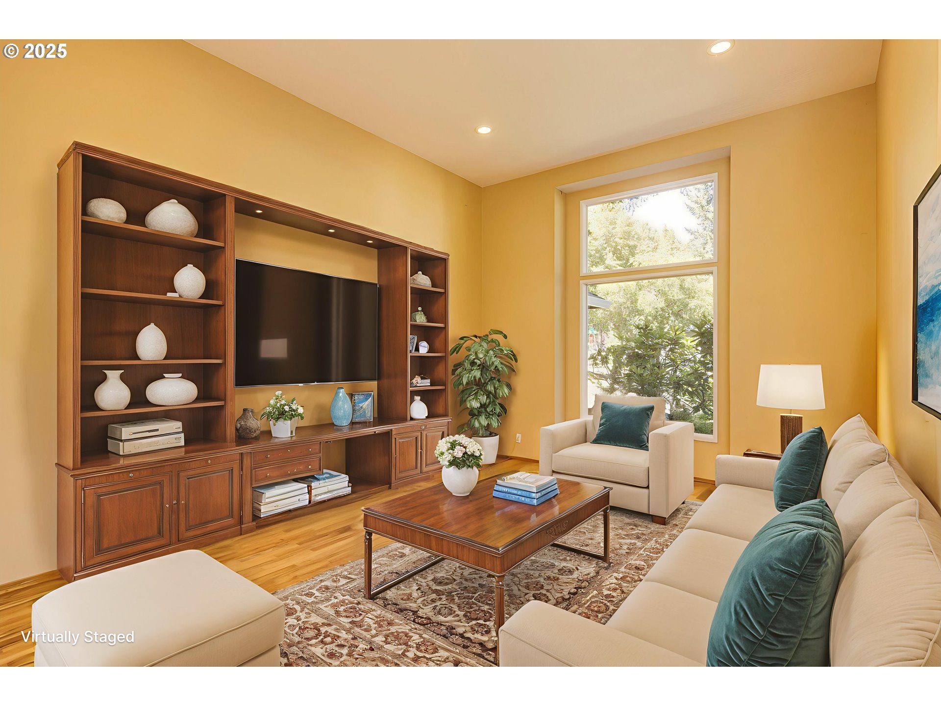 6939 Southwest 148th Court Beaverton, OR 97007 - Photo 4 of 27 Living Room