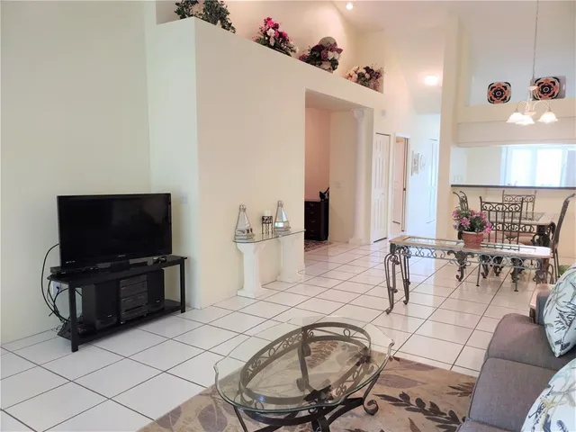 $2,200 | Undisclosed Address, Venice, FL 34292