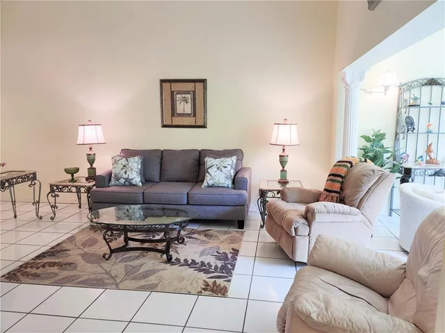 $2,200 | Undisclosed Address, Venice, FL 34292