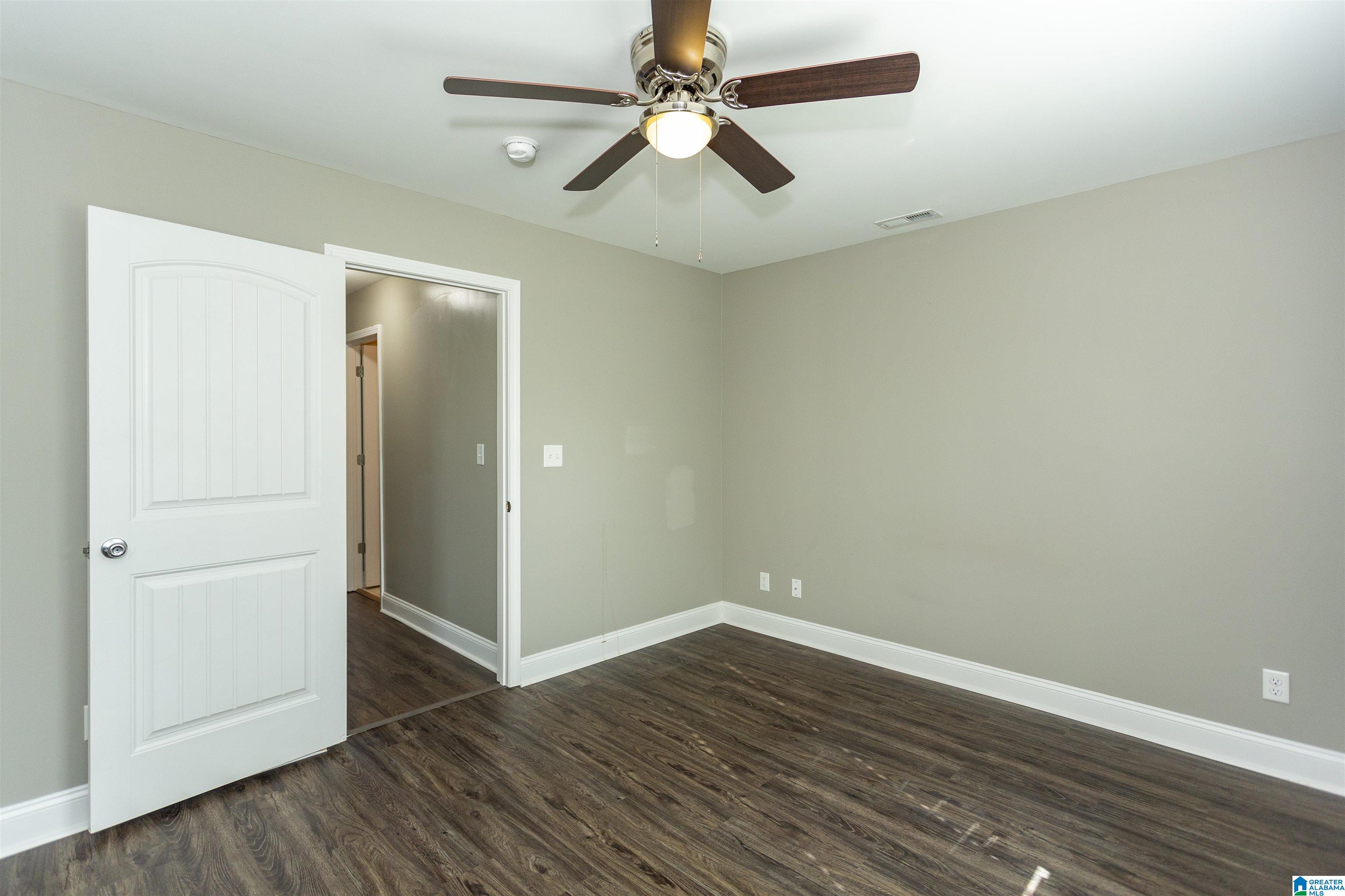 337 Central Avenue Oneonta, AL 35121 - Photo 6 of 46