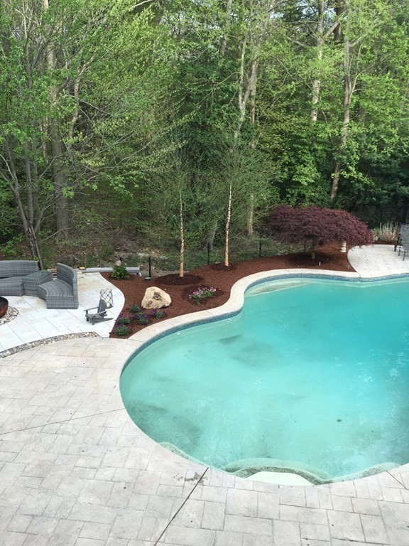 17 Rose Hill Road Hanover, MA 02339 - Photo 21 of 27 Gallery Image 21