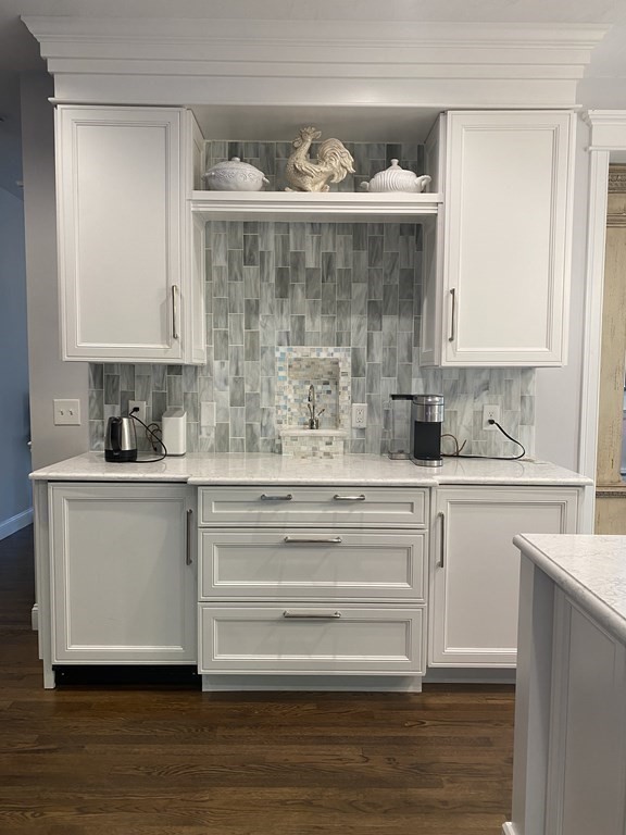17 Rose Hill Road Hanover, MA 02339 - Photo 10 of 27 Gallery Image 10