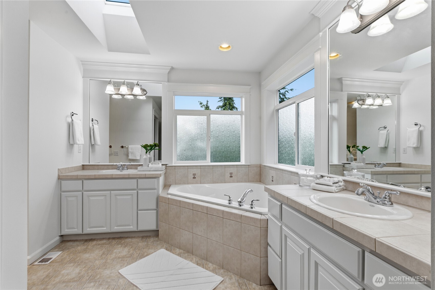17030 31st Drive Southeast Bothell, WA 98012 - Photo 21 of 37