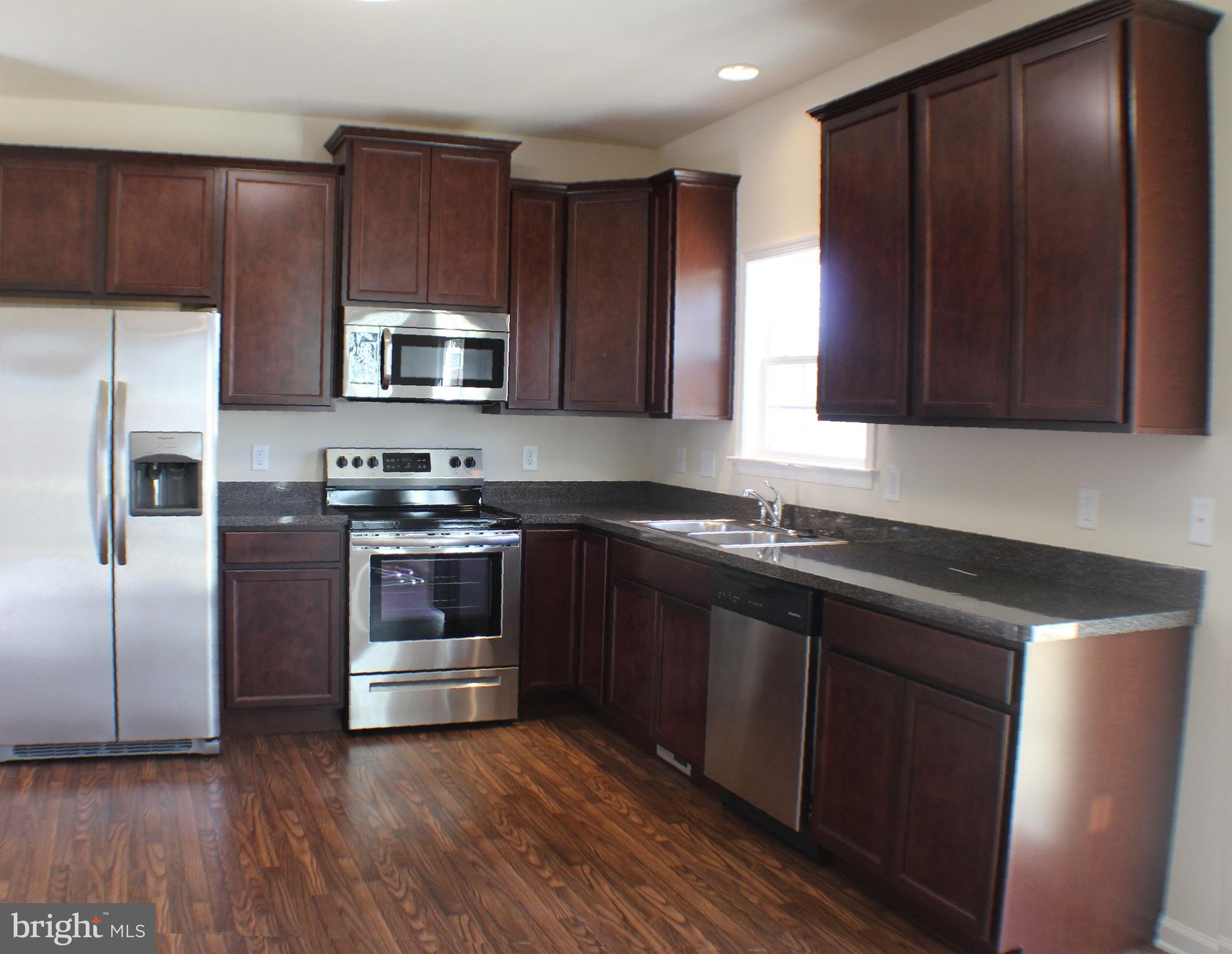 205 Azalea Road, Unit 80 Colonial Beach, VA 22443 - Photo 8 of 26 Gallery Image 8