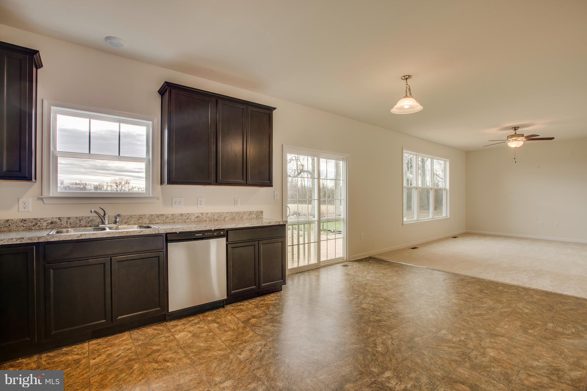 205 Azalea Road, Unit 80 Colonial Beach, VA 22443 - Photo 9 of 26 OPEN FAMILY ROOM