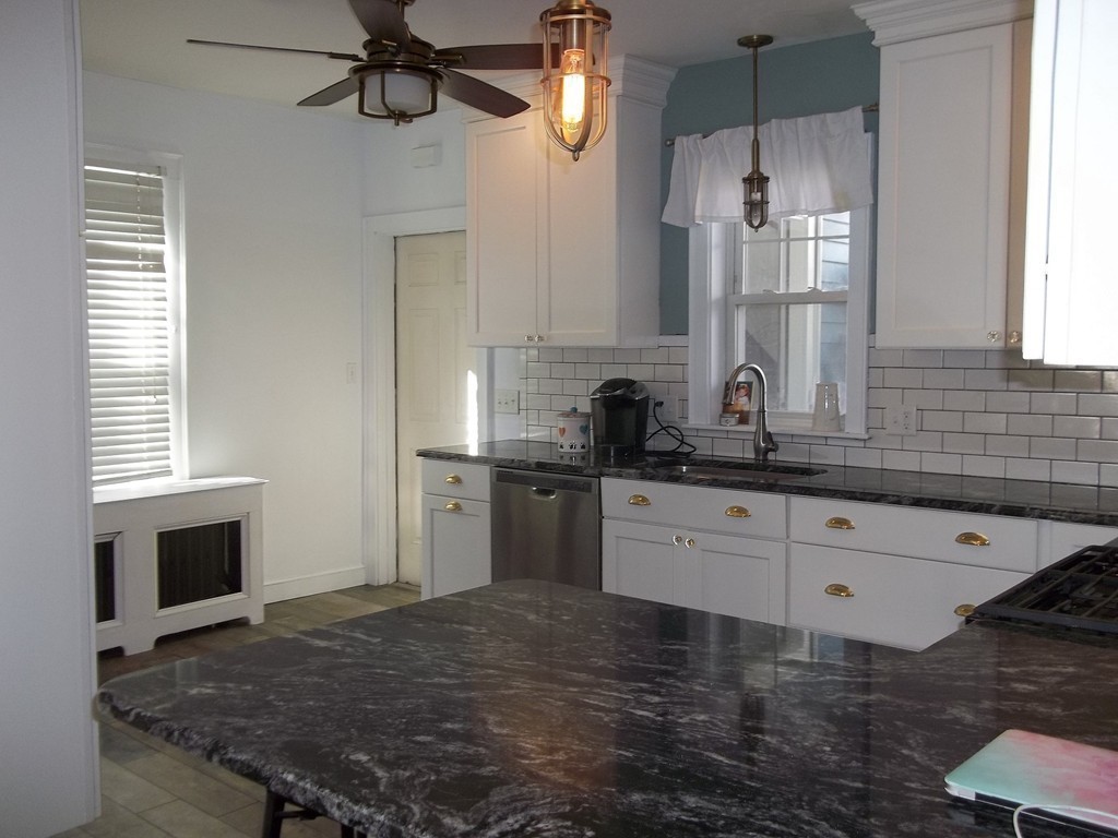 46 Apthorp Street, Unit 46 Quincy, MA 02170 - Photo 13 of 26