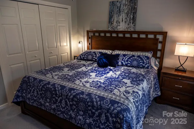 $586,000 | 124 Old Pasture Way, Hendersonville, NC 28739